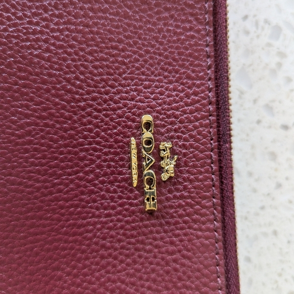 Coach Double Corner Zip Wristlet Leather Phone Wallet In Wine - Picture 4 of 12